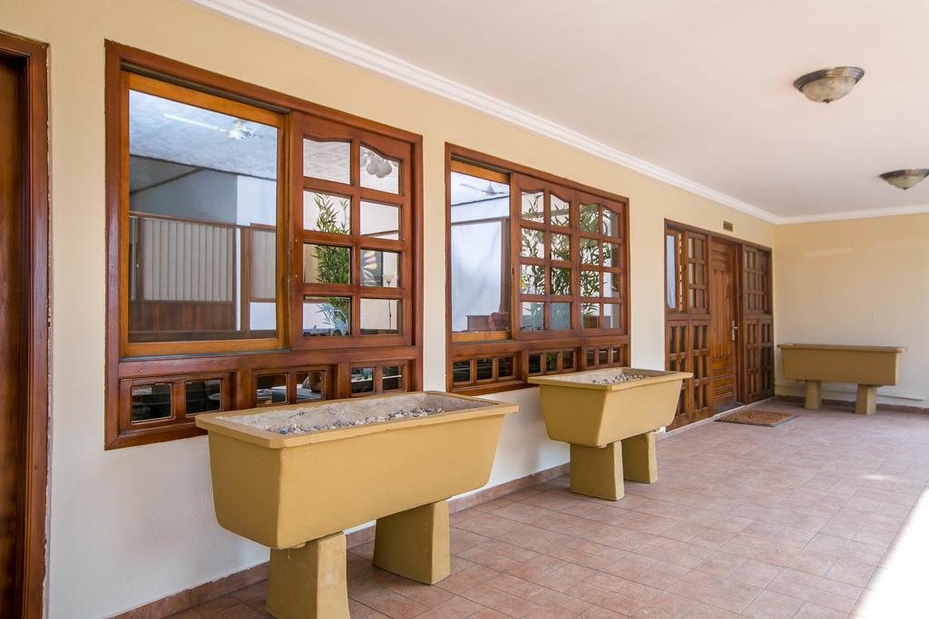 Golden Crest Lodge Bawaleshi エクステリア 写真